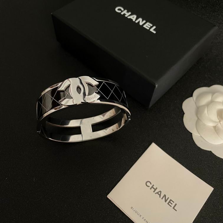 Chanel bracelet 11lyh99 (9)