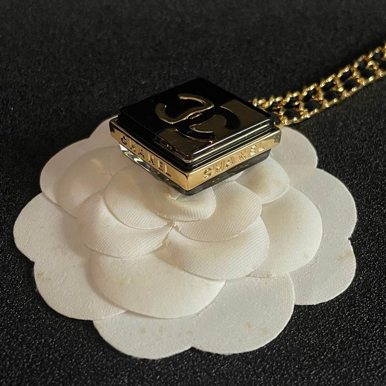 Chanel necklace 11lyh326 (3)