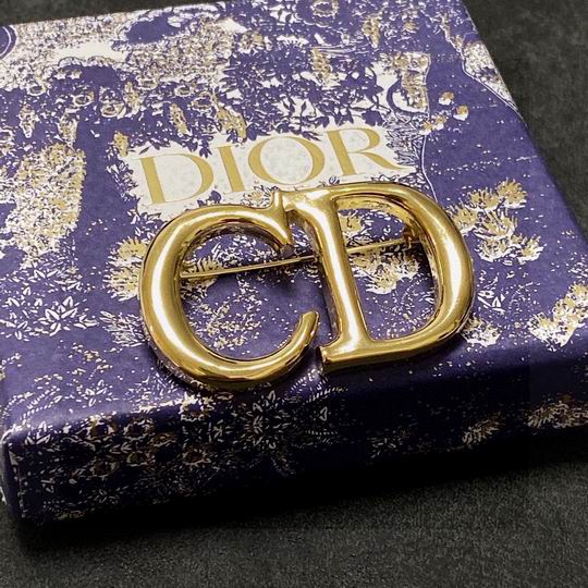 Dior Brooch 11lyh76 (4)