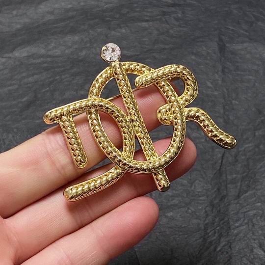 Dior Brooch 11lyh78 (6)