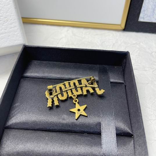Dior Brooch 11lyh79 (3)