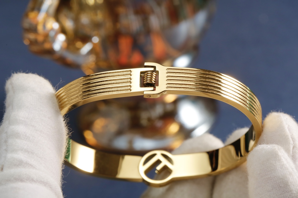 Fendi bracelet 11lyh86 (4)