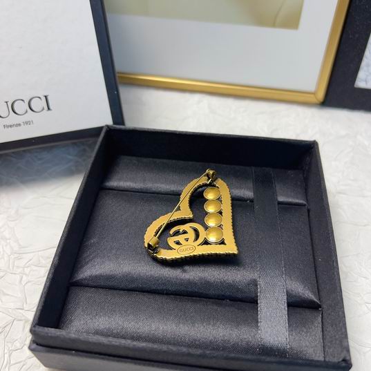 Gucci Brooch 11lyh15 (2)