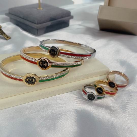 Gucci Suits 11lyh20 (11)