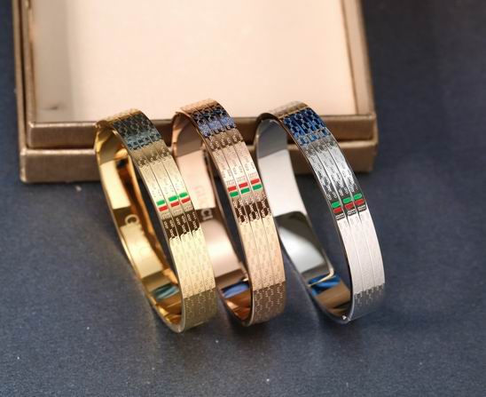 Gucci Suits 11lyh22 (4)