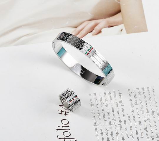 Gucci Suits 11lyh23 (2)