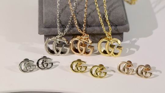 Gucci Suits 11lyh32 (1)