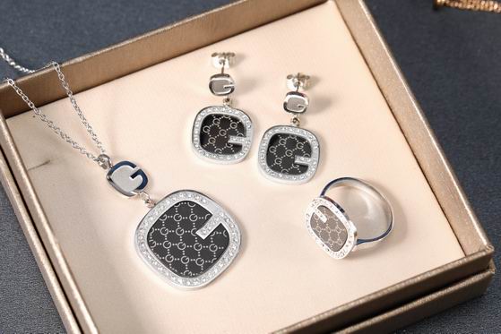 Gucci Suits 11lyh40 (2)