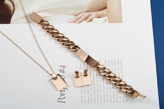 Gucci Suits 11lyh44 (4)