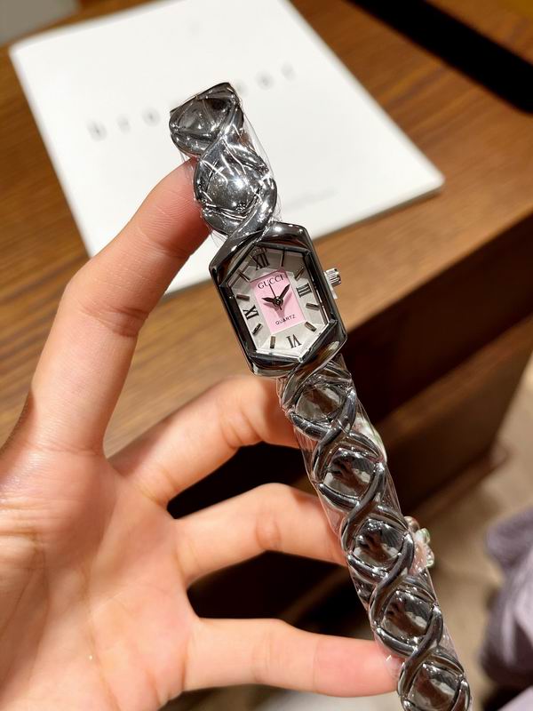 Gucci watch 84 (17)