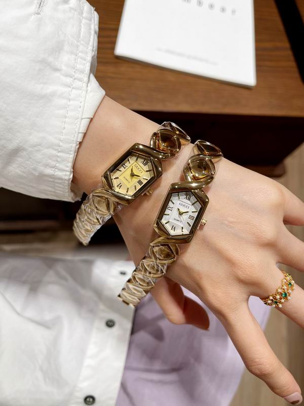 Gucci watch 84 (4)