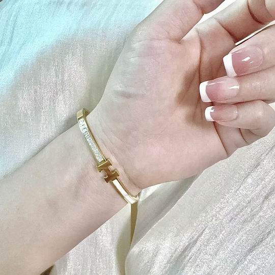 Hermes Bracelet 11lyh152 (5)