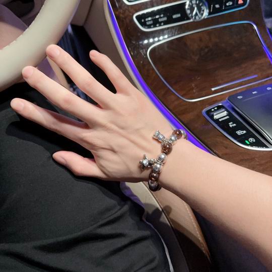 LV Bracelet 11lyh147 (4)