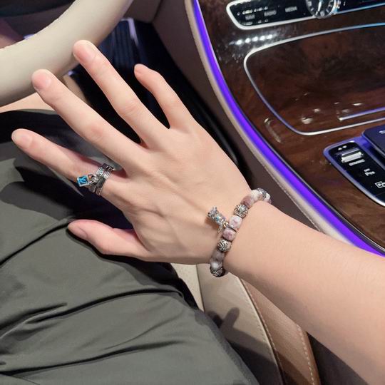 LV Bracelet 11lyh150 (4)