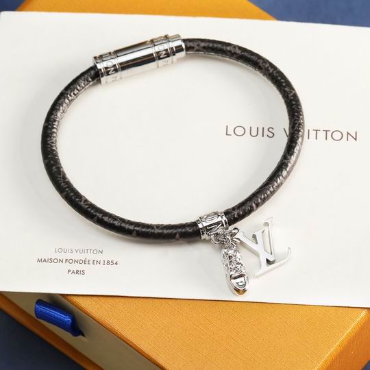 LV Bracelet 11lyh587 (3)