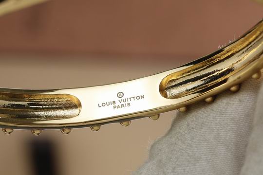LV Bracelet 11lyh590 (4)