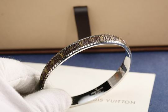 LV Bracelet 11lyh592 (3)