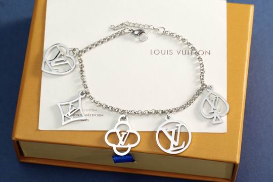 LV Bracelet 11lyh596 (1)