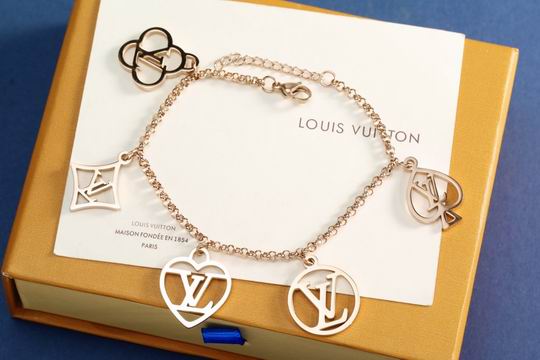 LV Bracelet 11lyh596 (2)