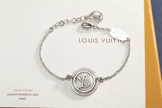 LV Bracelet 11lyh598 (1)