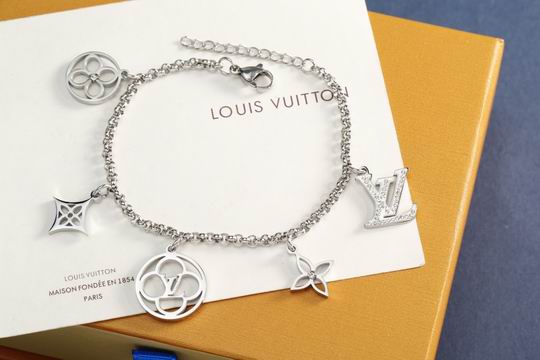 LV Bracelet 11lyh605 (3)
