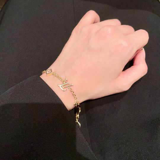 LV Bracelet 11lyh608 (5)