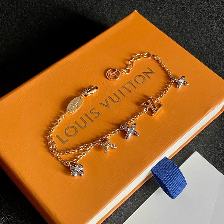 LV Bracelet 11lyh616 (2)