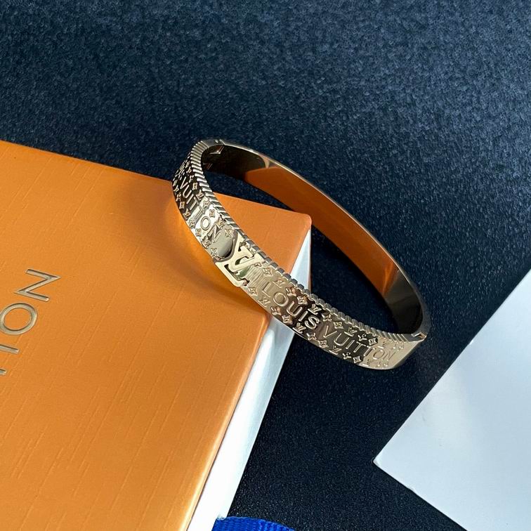 LV Bracelet 11lyh626 (2)