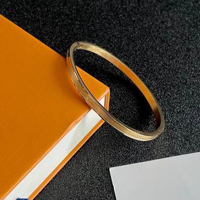 LV Bracelet 11lyh629 (1)
