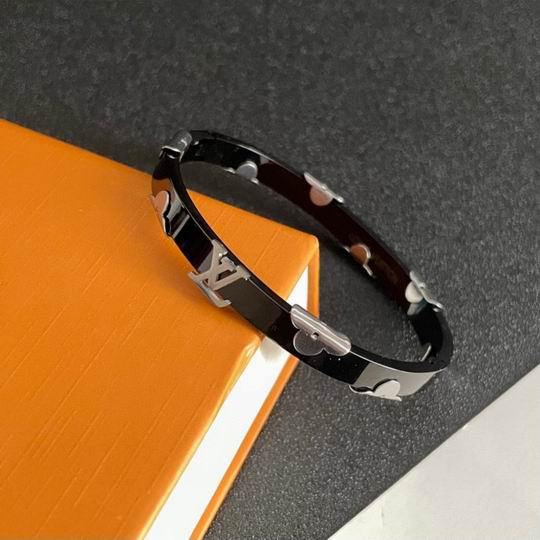 LV Bracelet 11lyh631 (5)