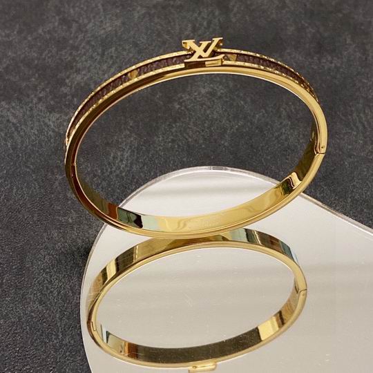 LV Bracelet 11lyh633 (5)