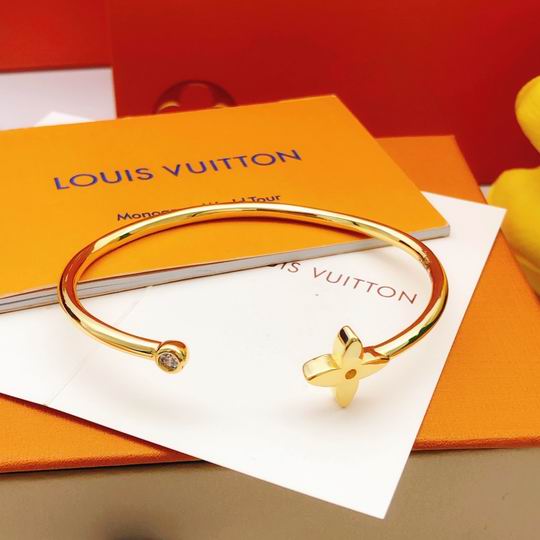 LV Bracelet 11lyh639 (2)