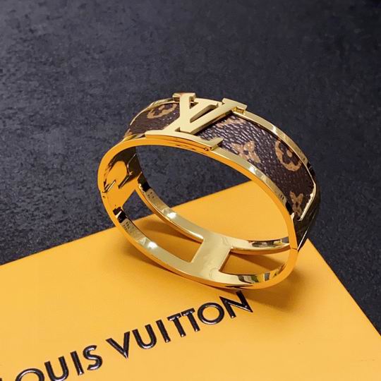 LV Bracelet 11lyh642 (1)