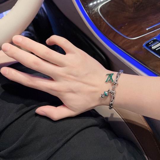 LV Bracelet 11lyh645 (4)