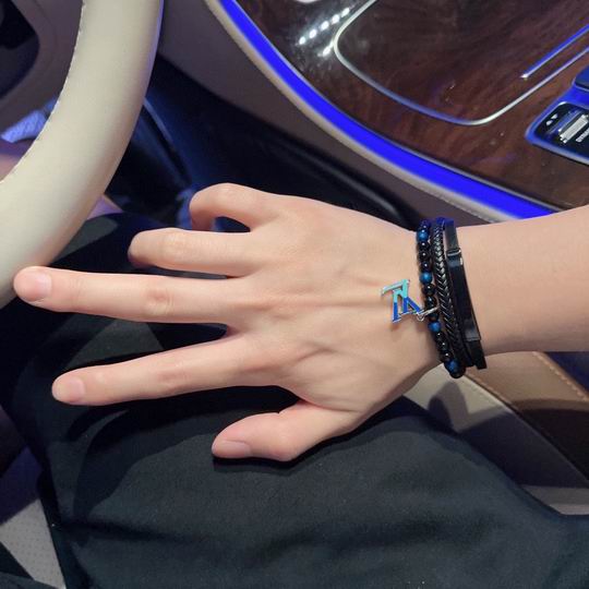 LV Bracelet 11lyh648 (4)