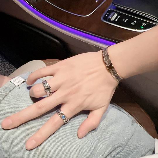 LV Bracelet 11lyh649 (4)