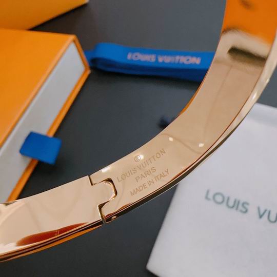 LV Bracelet 11lyh652 (3)