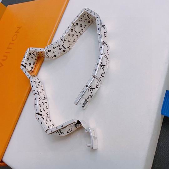 LV Bracelet 11lyh659 (2)