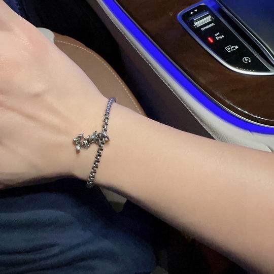 LV Bracelet 11lyh664 (4)