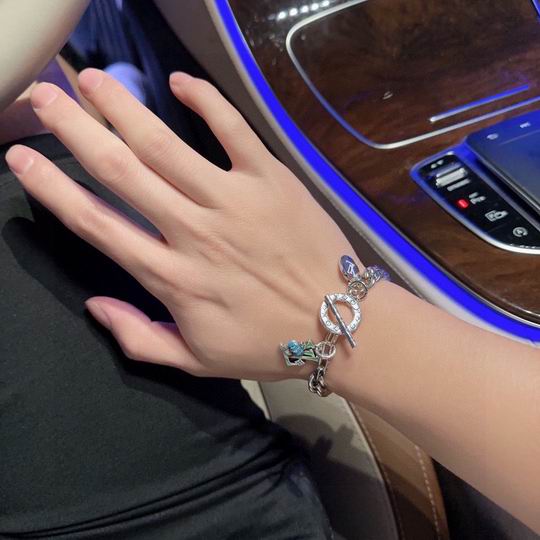 LV Bracelet 11lyh671 (5)