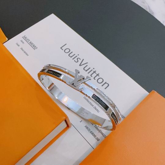 LV Bracelet 11lyh681 (2)