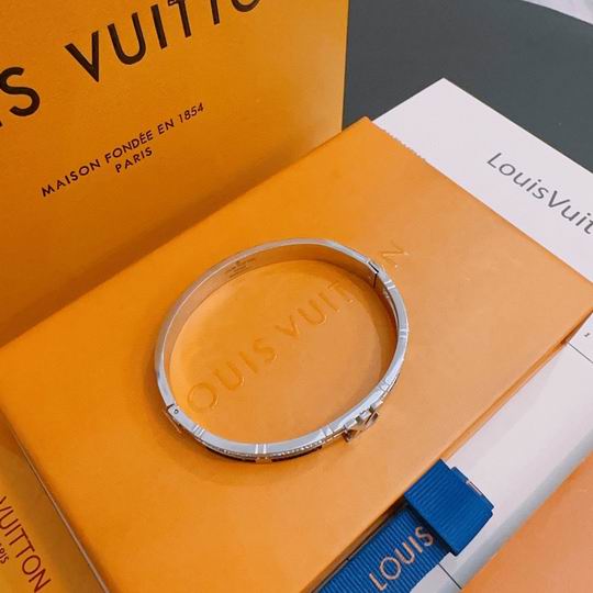 LV Bracelet 11lyh681 (3)