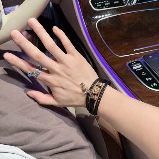 LV Bracelet 11lyh698 (2)