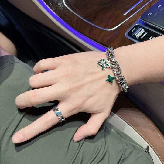 LV Bracelet 11lyh701 (4)