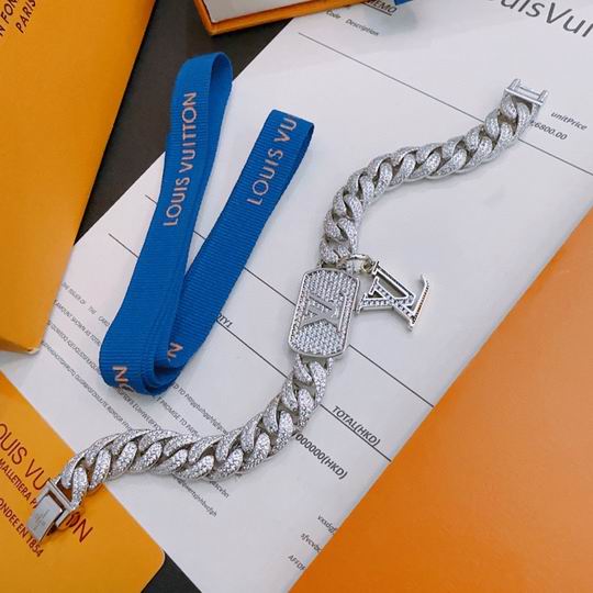 LV Bracelet 11lyh711 (2)