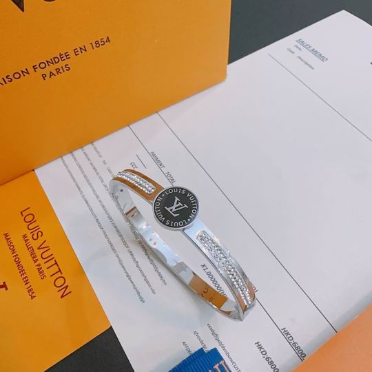 LV Bracelet 11lyh717 (2)
