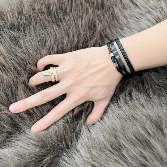 LV Bracelet 11lyh719 (3)