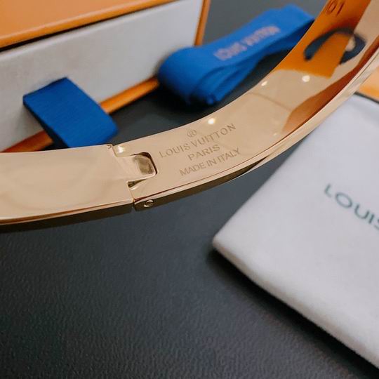 LV Bracelet 11lyh732 (4)