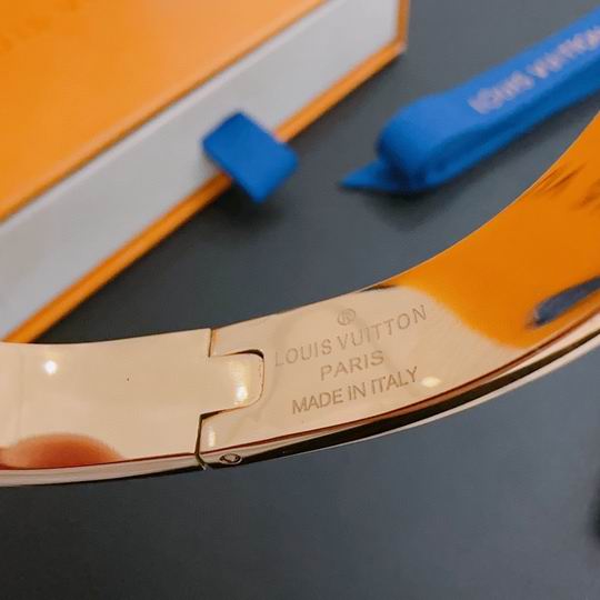 LV Bracelet 11lyh733 (4)