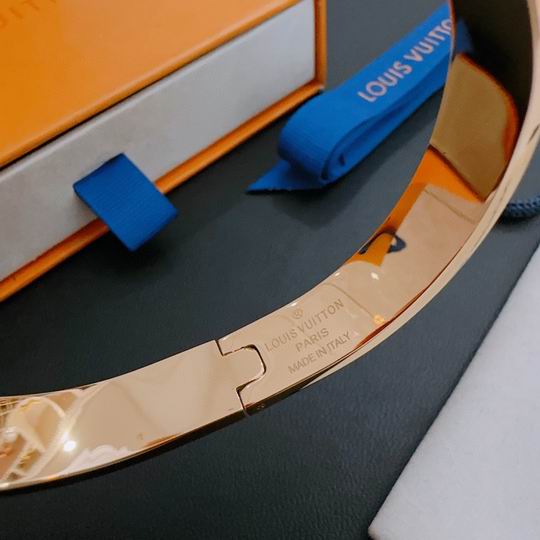 LV Bracelet 11lyh735 (3)